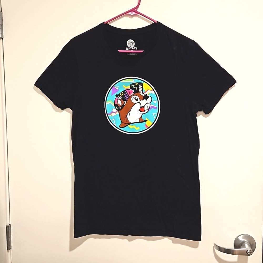 BUC-EE'S logo graphic tee retro look "Buc-ee says relax' Med.
